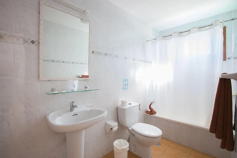 קוסטה טגוויסה Apartamentos Celeste קוסטה טגוויסה