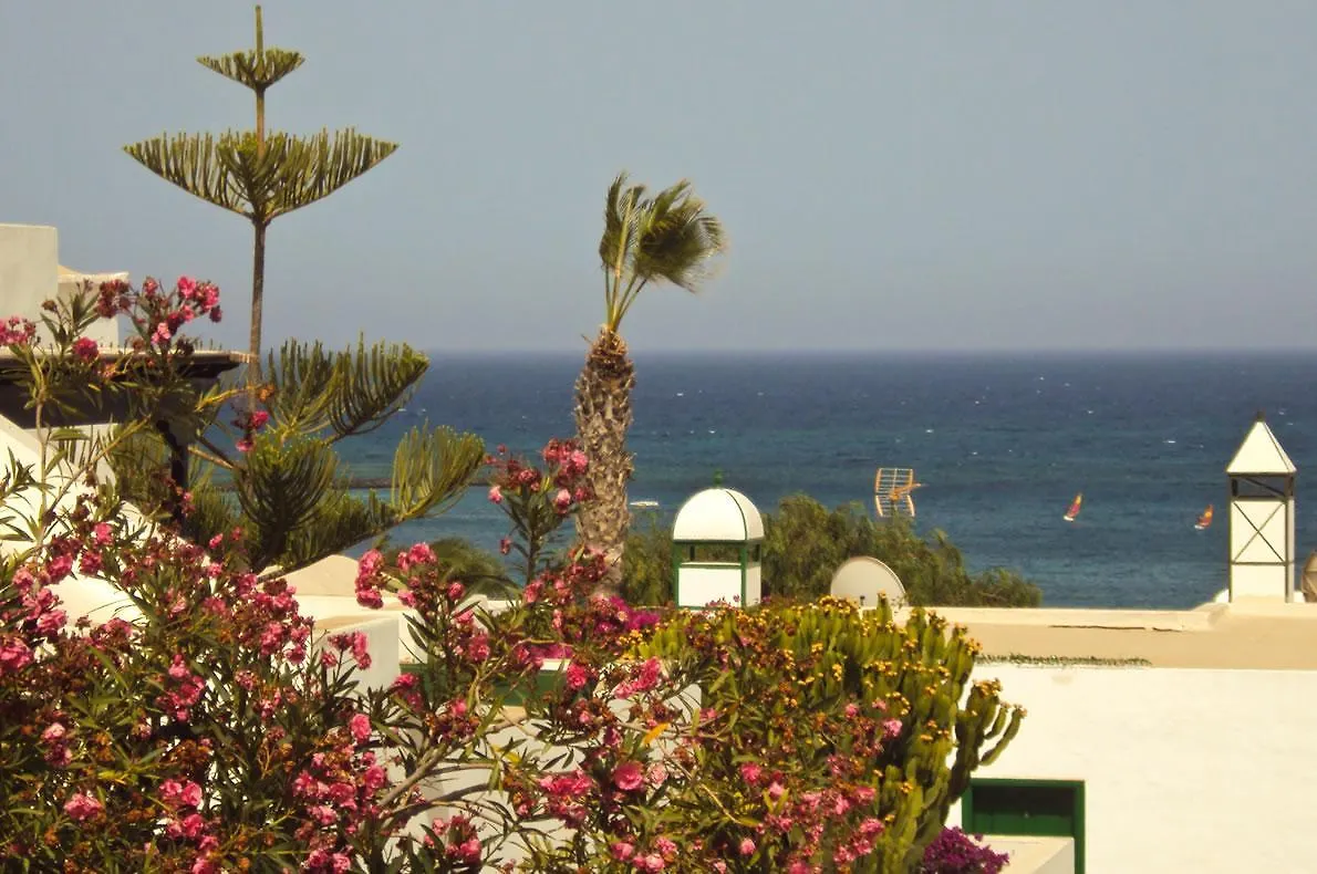 Apartamentos Celeste Costa Teguise