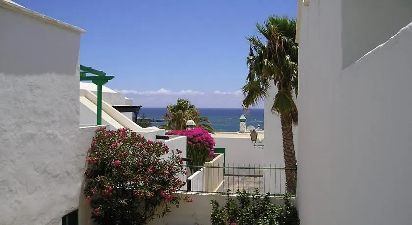Apartamentos Celeste Costa Teguise
