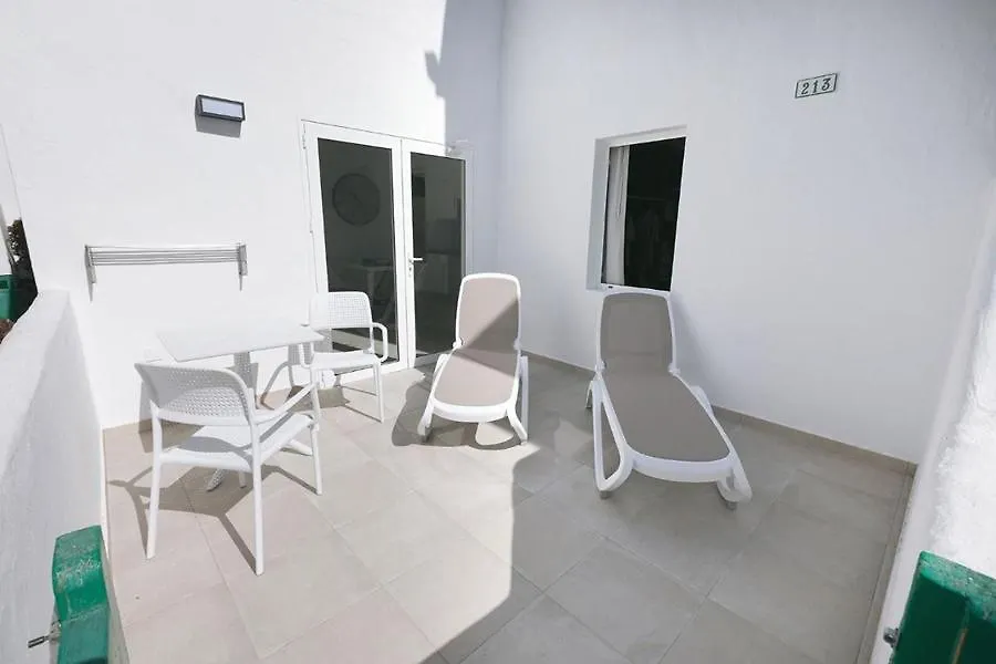 Apartamentos Celeste Costa Teguise